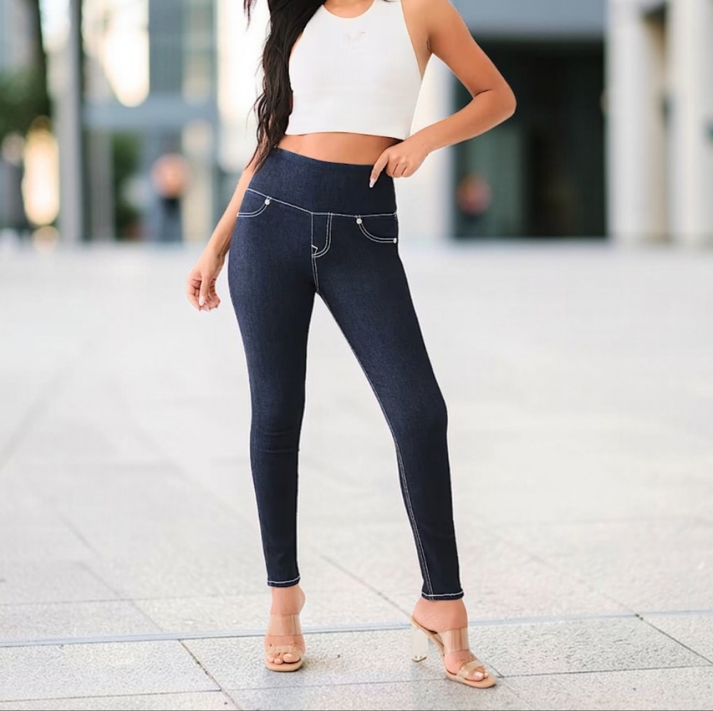 True Religion truly snatched jennie high rise curvy skinny jean Size 27